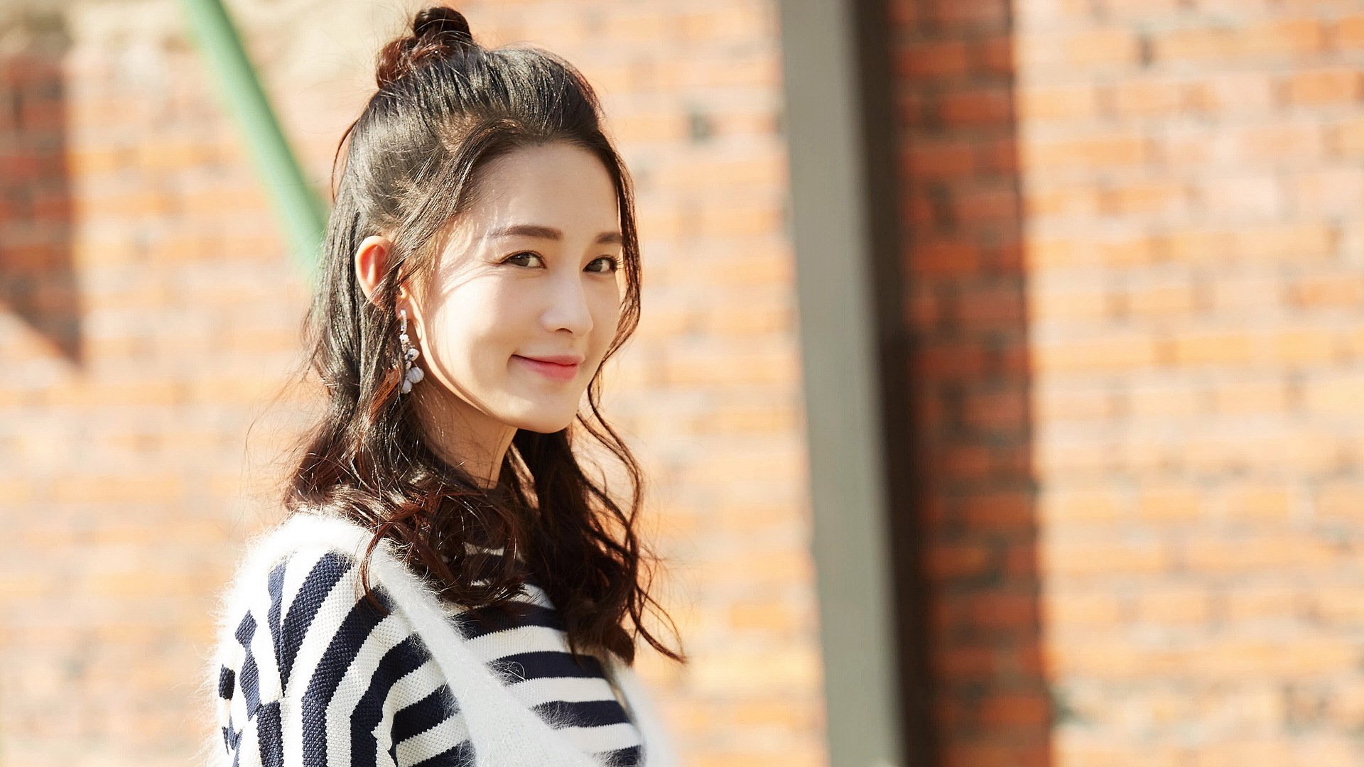 塞维利亚南非称王记，苏亚雷斯三连击，缔造关键节点王朝