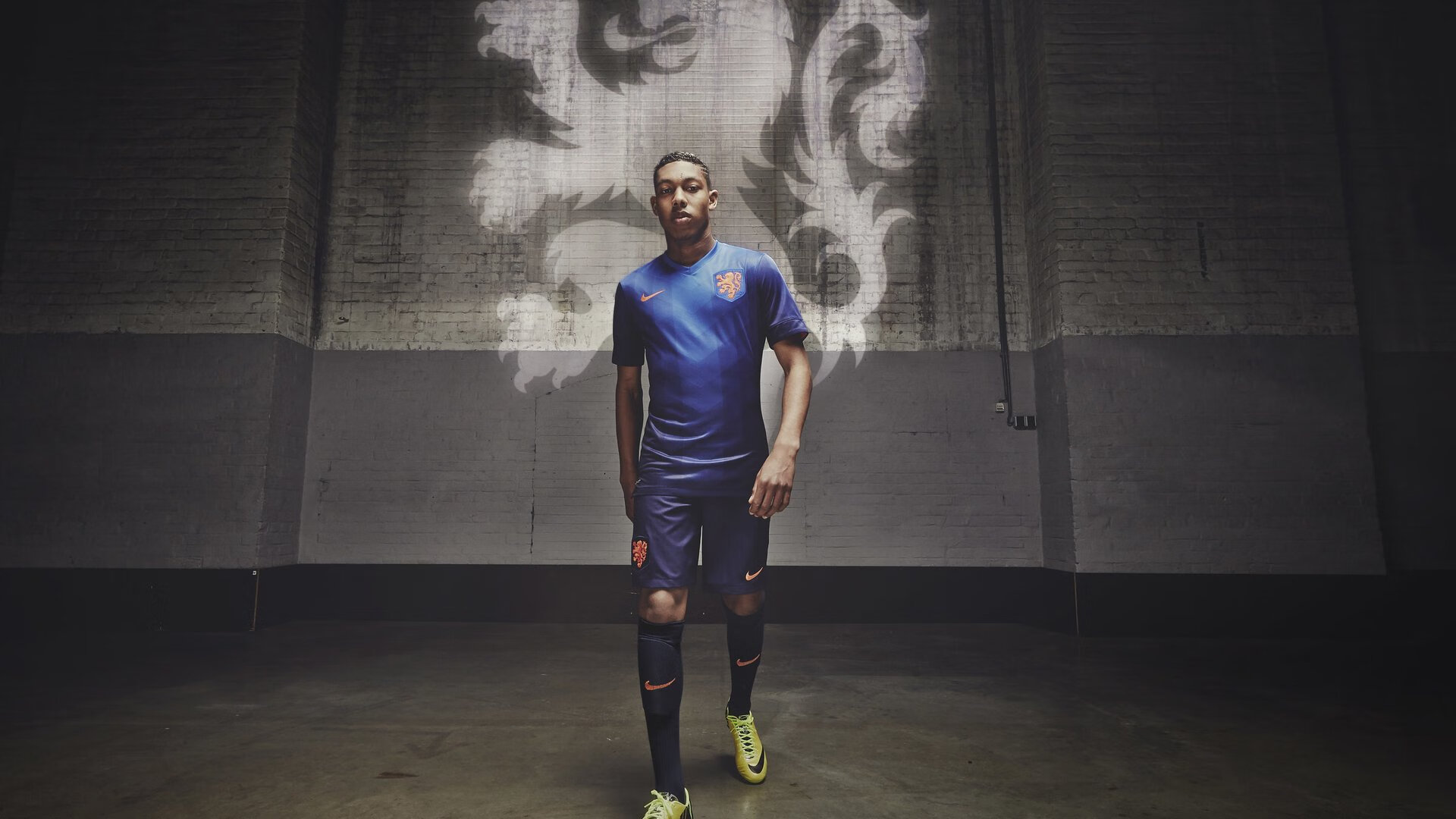 当文班亚马遇上深圳队，破解现代篮球的压制密码