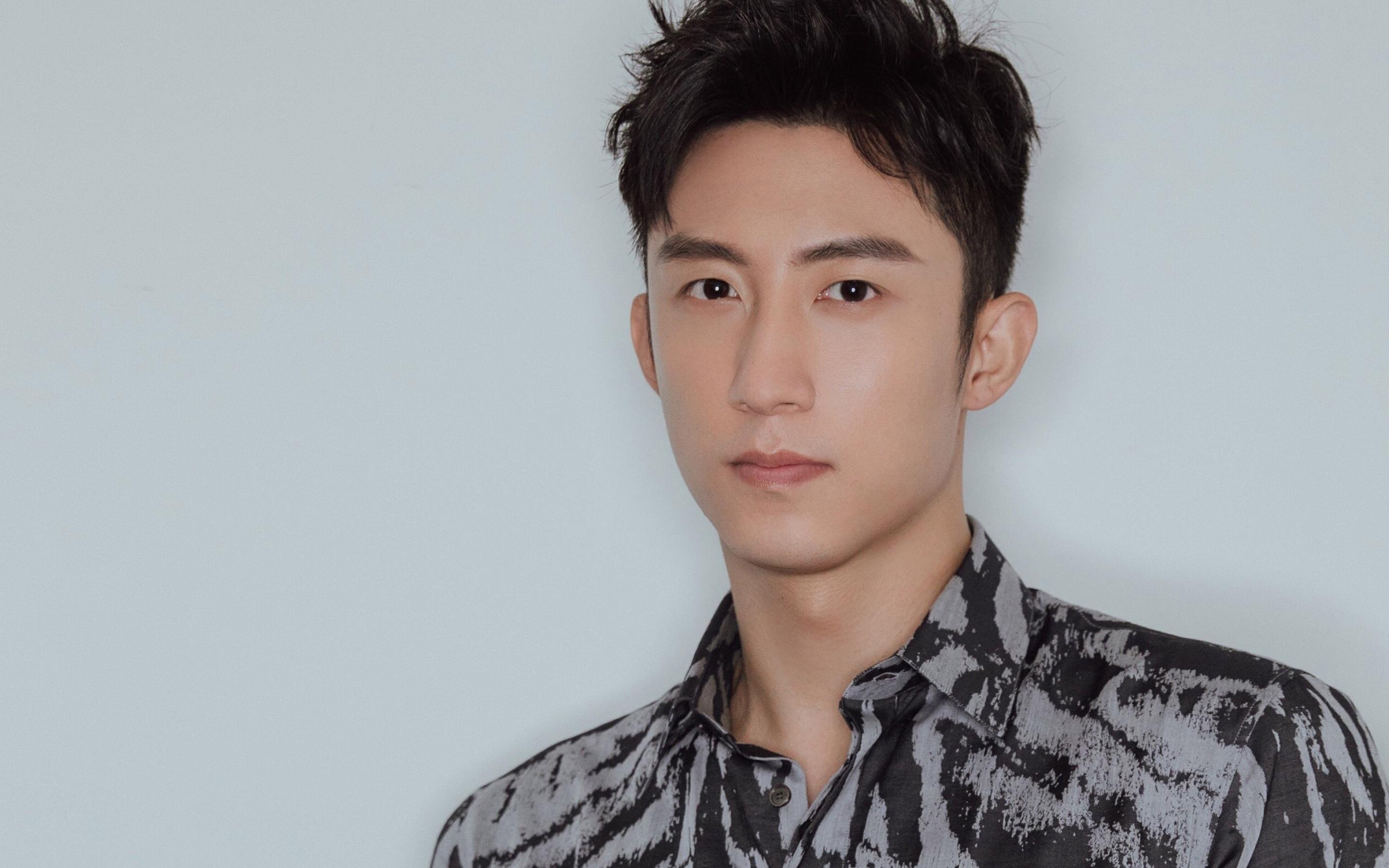 一箭穿心，当孔德化身几内亚之光，诺坎普见证非洲新王的诞生